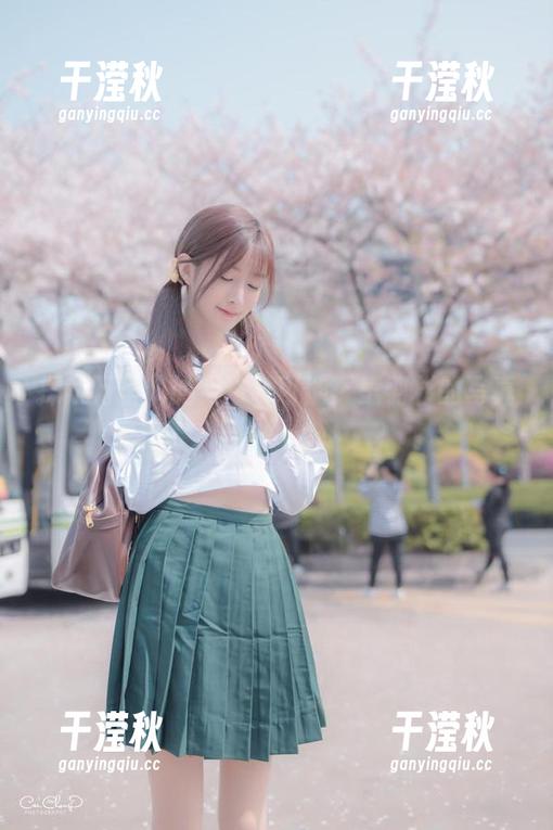 王羽杉 探索万圣节的另一种可能:王羽杉的写真图包!