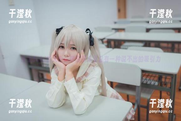 白金Saki 白金Saki的天台,精选图集里总有一种说不出的吸引力