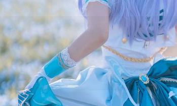 艾莲·乔的写真新作，百合欧皇子居然把我所有的想象都打破了，真是个神奇的组合！