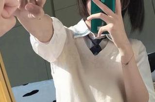 喂，眼酱大魔王w又来了！这组红裙美图合集让你停留在想象中