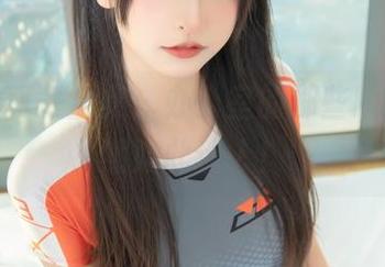 神乐坂真冬全集：办公室的那些瞬间，竟然如此迷人！