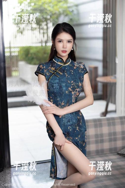 秀人网-闫璐璐 秀人网 - 短裙套图来袭!直击闫璐璐的穿搭时尚,快来看看她怎么把我这颗心拽得飞起来!