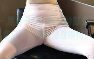 秀人网 – 黑麦子在礼服中的时光，高清图集记下了每个精致瞬间！