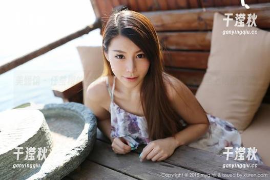美媛馆-任莹樱 美媛馆 - 任莹樱的空姐风采:高清图包,感觉像要坐上她的飞机了呢