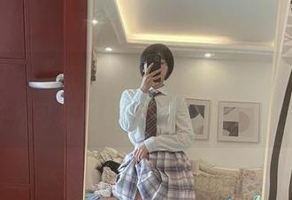微密圈 – “胜利的小生活”的私房写真，一秒钟从可爱跳到性感，完全没底线啊！