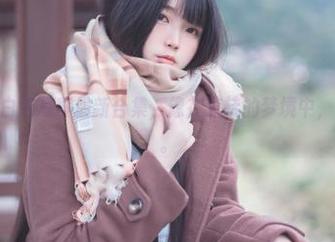 落落Raku白色写真最新合集，像在流转的梦境中，想要再看看。