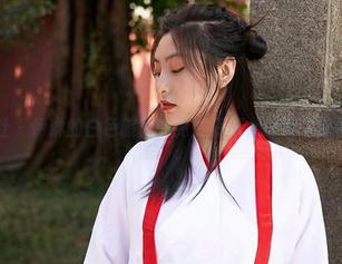 蜜桃社 – 伊琳的白色旅程：免费资源，探索之旅开启！