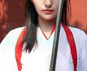 蜜桃社 – 不一样的教室：小魔女lily的写真让学习也变得有趣！