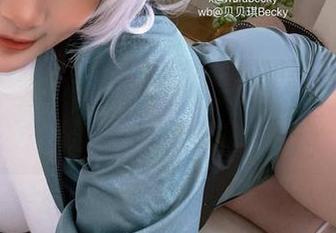 看，贝贝琪Becky的食蜂操祈兔女郎，高清资源让我的心瞬间炸裂了！